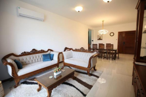 Hidden relaxation at Kings residence